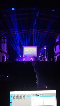 Scenografia luminosa notturna