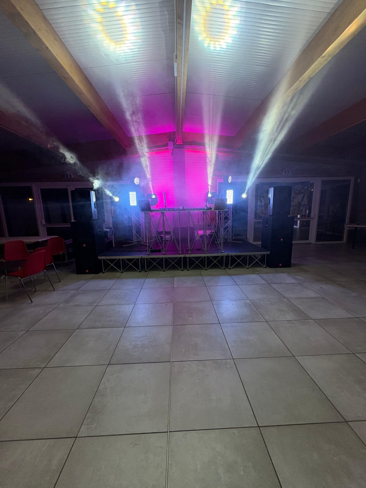 Scenografia luminosa per evento